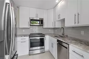 636 12th Ave S, Naples, FL 34102 - Photo 3