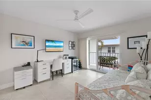 636 12th Ave S, Naples, FL 34102 - Photo 15