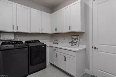 11935 Collegio Dr, Fort Myers, FL 33913 - Photo 23