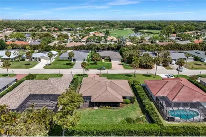 10361 Windsor Way, Naples, FL 34109 - Photo 33