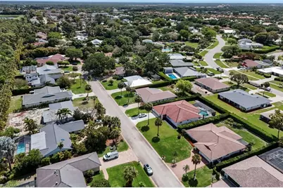 10361 Windsor Way, Naples, FL 34109 - Photo 37