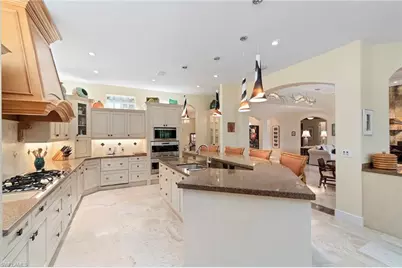 27241 Lakeway Ct, Bonita Springs, FL 34134 - Photo 7