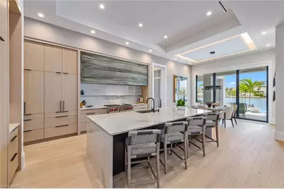 210 Bay Pt, Naples, FL 34103 - Photo 5