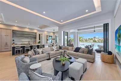 210 Bay Pt, Naples, FL 34103 - Photo 3