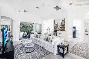 16188 Parque Ln, Naples, FL 34110 - Photo 7