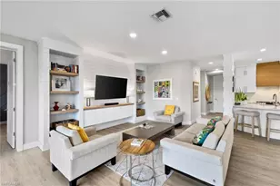 5080 Yacht Harbor Cir, Naples, FL 34112 - Photo 3