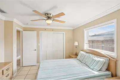 770 93rd Ave N, Naples, FL 34108 - Photo 5