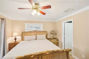 770 93rd Ave N, Naples, FL 34108 - Photo 11