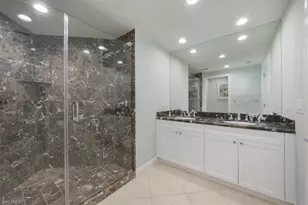 1490 5th Ave S, Naples, FL 34102 - Photo 23