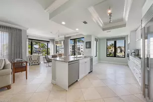 1490 5th Ave S, Naples, FL 34102 - Photo 15