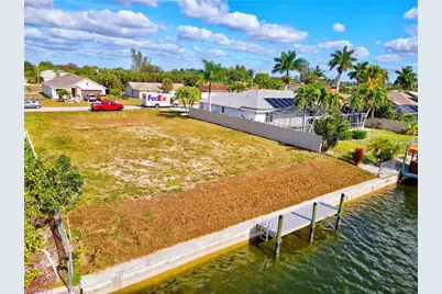 132 SE 24th St, Cape Coral, FL 33990 - Photo 1