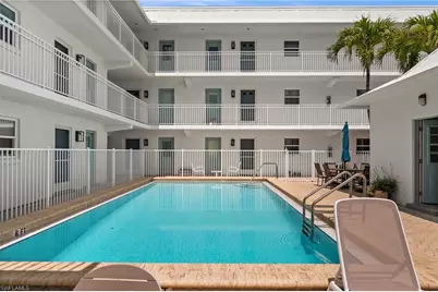 1021 3rd St S #112, Naples, FL 34102 - Photo 27