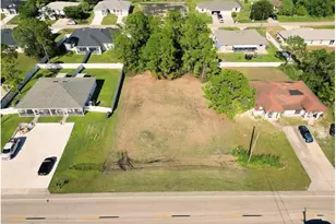 4528 Leonard Blvd S, Lehigh Acres, FL 33973 - Photo 9