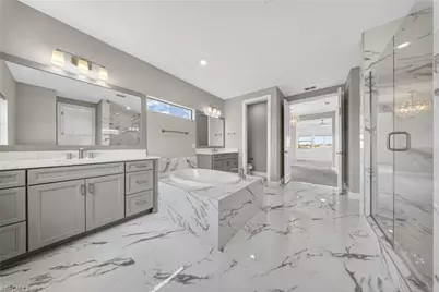 20060 Hartford Blvd, Estero, FL 33928 - Photo 25