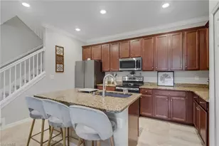 10100 Tin Maple Dr, Estero, FL 33928 - Photo 7