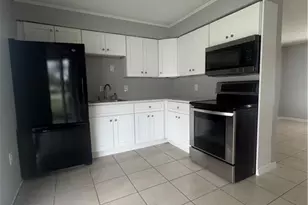 16901 Juanita Ave, Fort Myers, FL 33908 - Photo 3