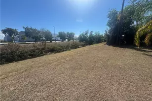 16901 Juanita Ave, Fort Myers, FL 33908 - Photo 13