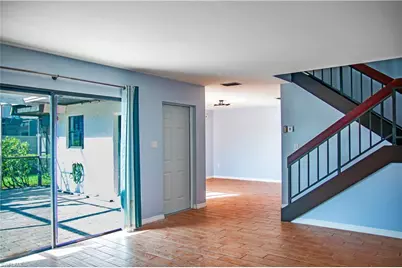 148 Lake Point Ln, Naples, FL 34112 - Photo 7