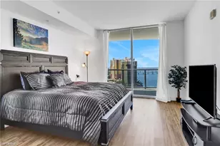 3000 Oasis Grand Blvd, Fort Myers, FL 33916 - Photo 11