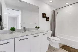 3000 Oasis Grand Blvd, Fort Myers, FL 33916 - Photo 21