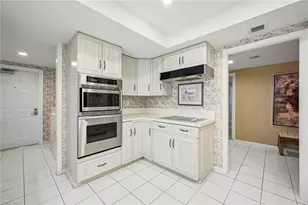 6075 Pelican Bay Blvd, Naples, FL 34108 - Photo 9