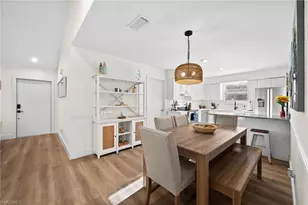 738 95th Ave N, Naples, FL 34108 - Photo 5