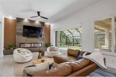 2862 Lone Pine Ln, Naples, FL 34119 - Photo 11