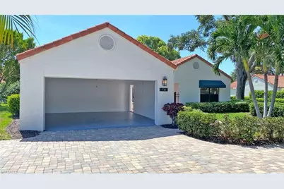 718 Reef Point Cir, Naples, FL 34108 - Photo 19