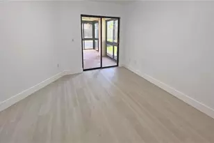 718 Reef Point Cir, Naples, FL 34108 - Photo 15