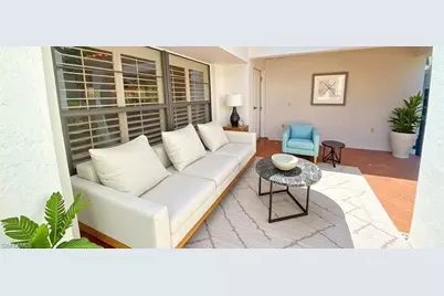 718 Reef Point Cir, Naples, FL 34108 - Photo 3