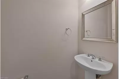 13010 Pembroke Dr, Naples, FL 34105 - Photo 17