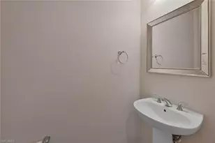 13010 Pembroke Dr, Naples, FL 34105 - Photo 17