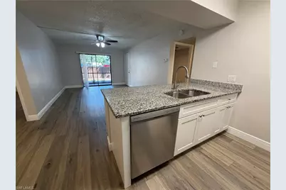 5307 Summerlin Rd #706, Fort Myers, FL 33919 - Photo 7