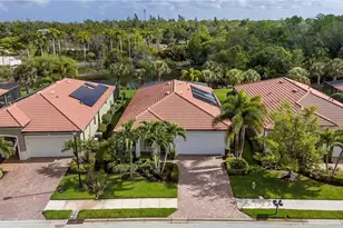 1287 Manado Dr, Naples, FL 34113 - Photo 3