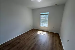 9101 Gervais Cir, Naples, FL 34120 - Photo 19