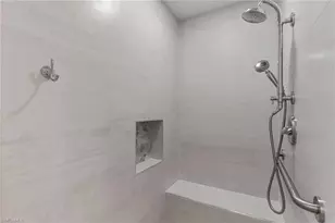 3980 Bishopwood Ct E, Naples, FL 34114 - Photo 23