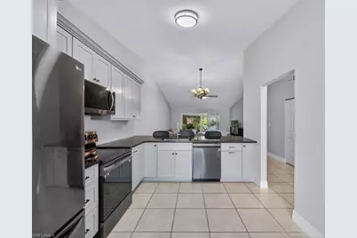 6441 Royal Woods Dr, Fort Myers, FL 33908 - Photo 5