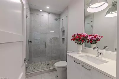 201 8th St S #104, Naples, FL 34102 - Photo 17