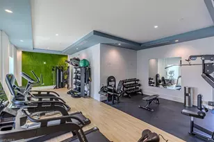 201 8th St S, Naples, FL 34102 - Photo 29