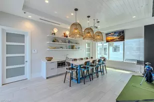 201 8th St S, Naples, FL 34102 - Photo 27