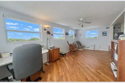 273 Cape Sable Dr, Naples, FL 34104 - Photo 19