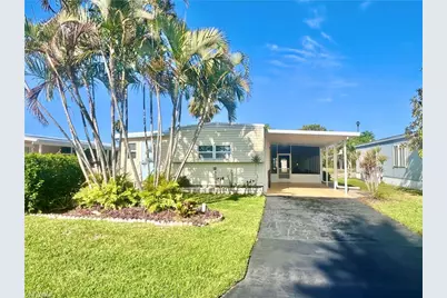 273 Cape Sable Dr, Naples, FL 34104 - Photo 3