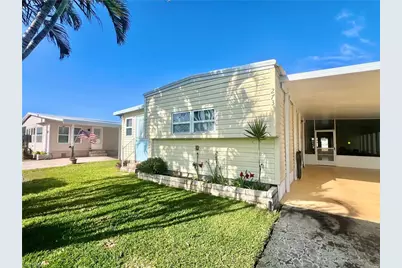 273 Cape Sable Dr, Naples, FL 34104 - Photo 5