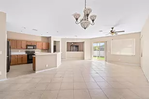 1113 NE 7th Ave, Cape Coral, FL 33909 - Photo 5