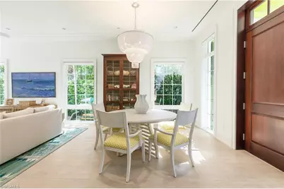 912 9th Ave S, Naples, FL 34102 - Photo 5