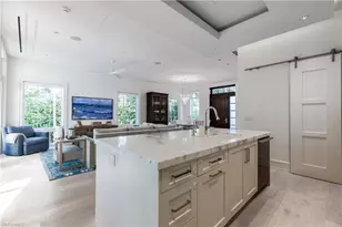 912 9th Ave S, Naples, FL 34102 - Photo 11
