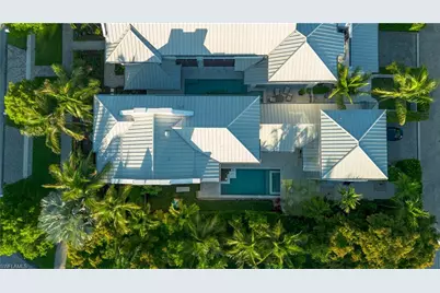 912 9th Ave S, Naples, FL 34102 - Photo 43