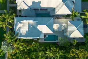 912 9th Ave S, Naples, FL 34102 - Photo 43