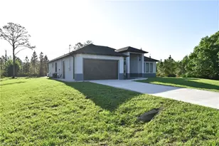 920 Edward Ave, Lehigh Acres, FL 33936 - Photo 3