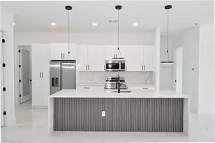 920 Edward Ave, Lehigh Acres, FL 33936 - Photo 15